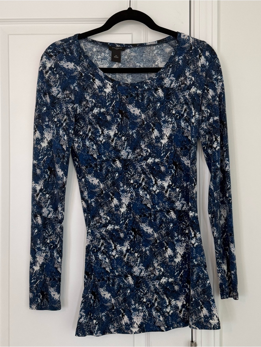 Ann Taylor Navy and White Abstract-Print Long-Sleeve Dress